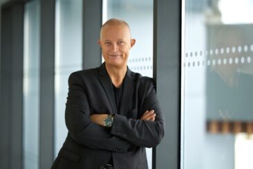 Kontakte schlagen Reichweite