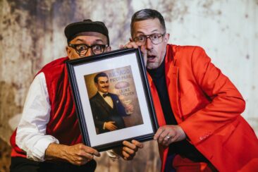 Mörderisch gute Weihnachtsfeier mitten in Berlin: Theater krimimobil gastiert im maritim proArte Hotel