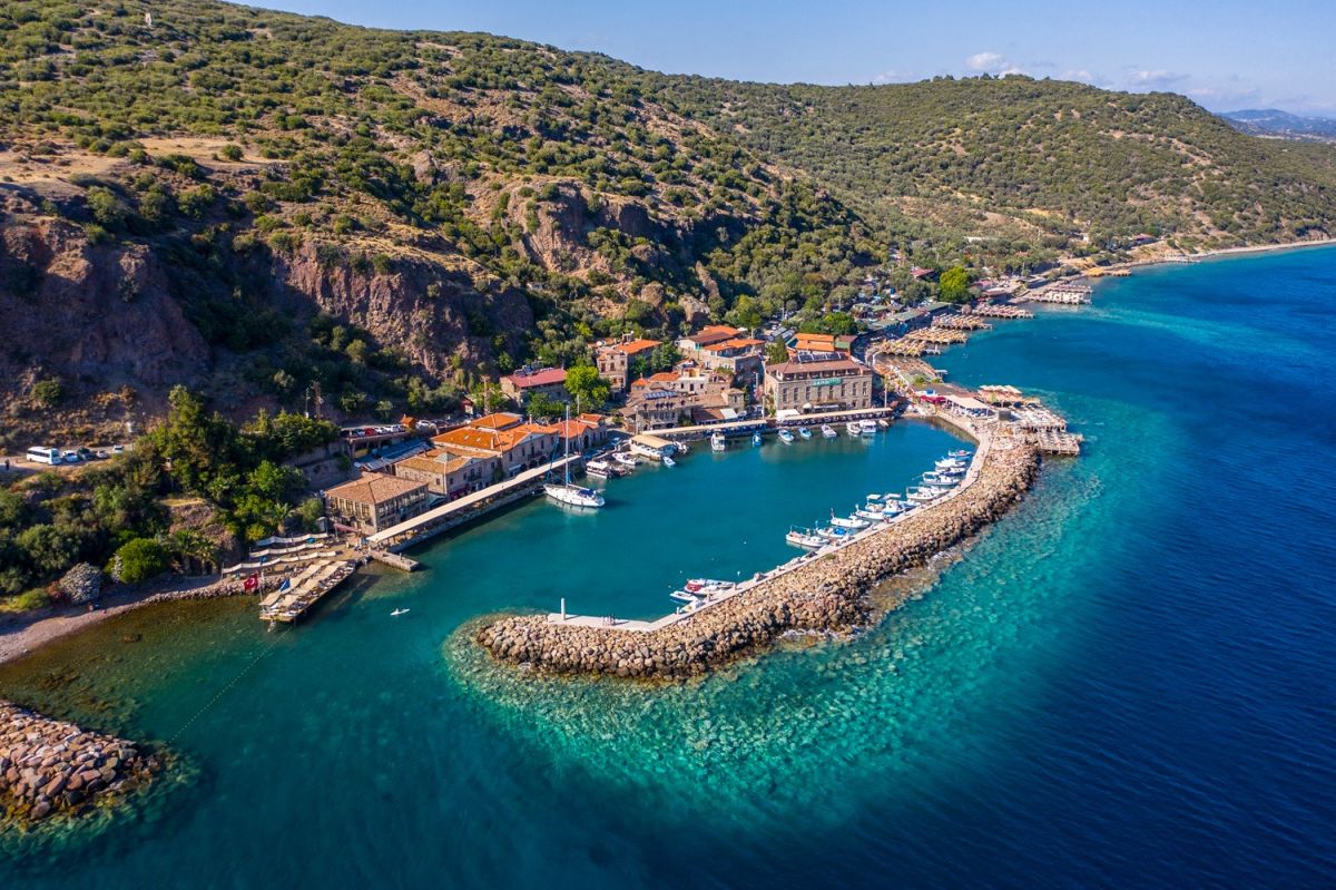 Roadtrips durch die Ägäisregion von Türkiye: Unterwegs entlang der Küste