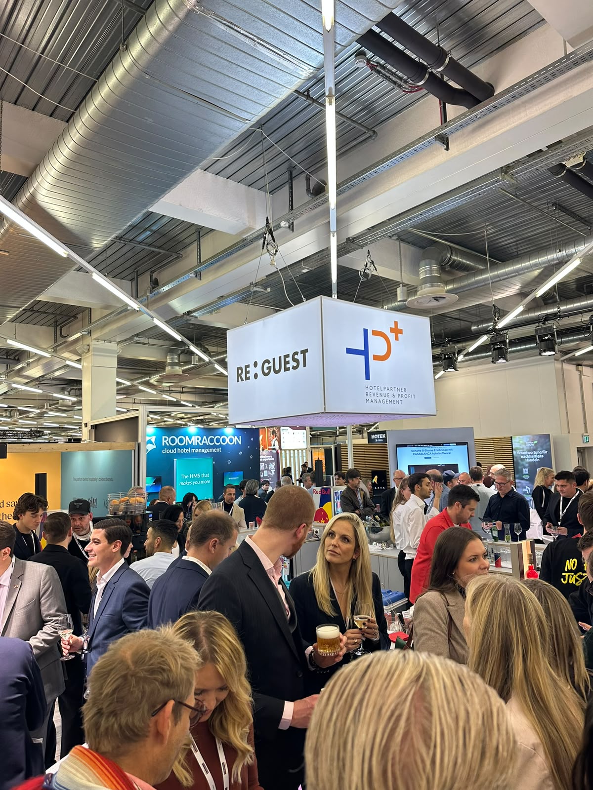 Steigende Kosten verändern die Privathotellerie: HotelPartner bringt Branchendialog zur Independent Hotel Show