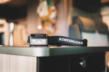 Zweibrüder bringt Licht in den Caravan Salon