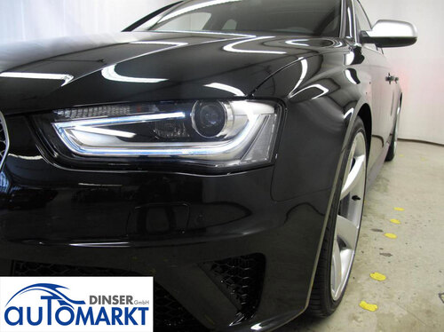 Audi RS4 als neues Modell frisch vom Band gerollt