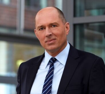 cronos erweitert Führungsteam