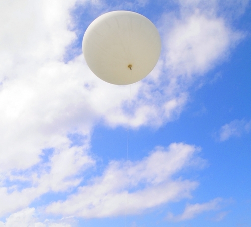 Ein himmlischer Abschied – Luftbestattung-