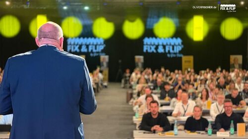 FIX&FLIP LIVE in Bremen: Oliver Fischer und Stargast Joey Kelly begeistern 272 Teilnehmer