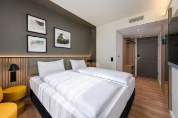 Frischer Look, neuer Hoteldirektor:  ibis Paderborn City startet nach Komplettmodernisierung neu durch