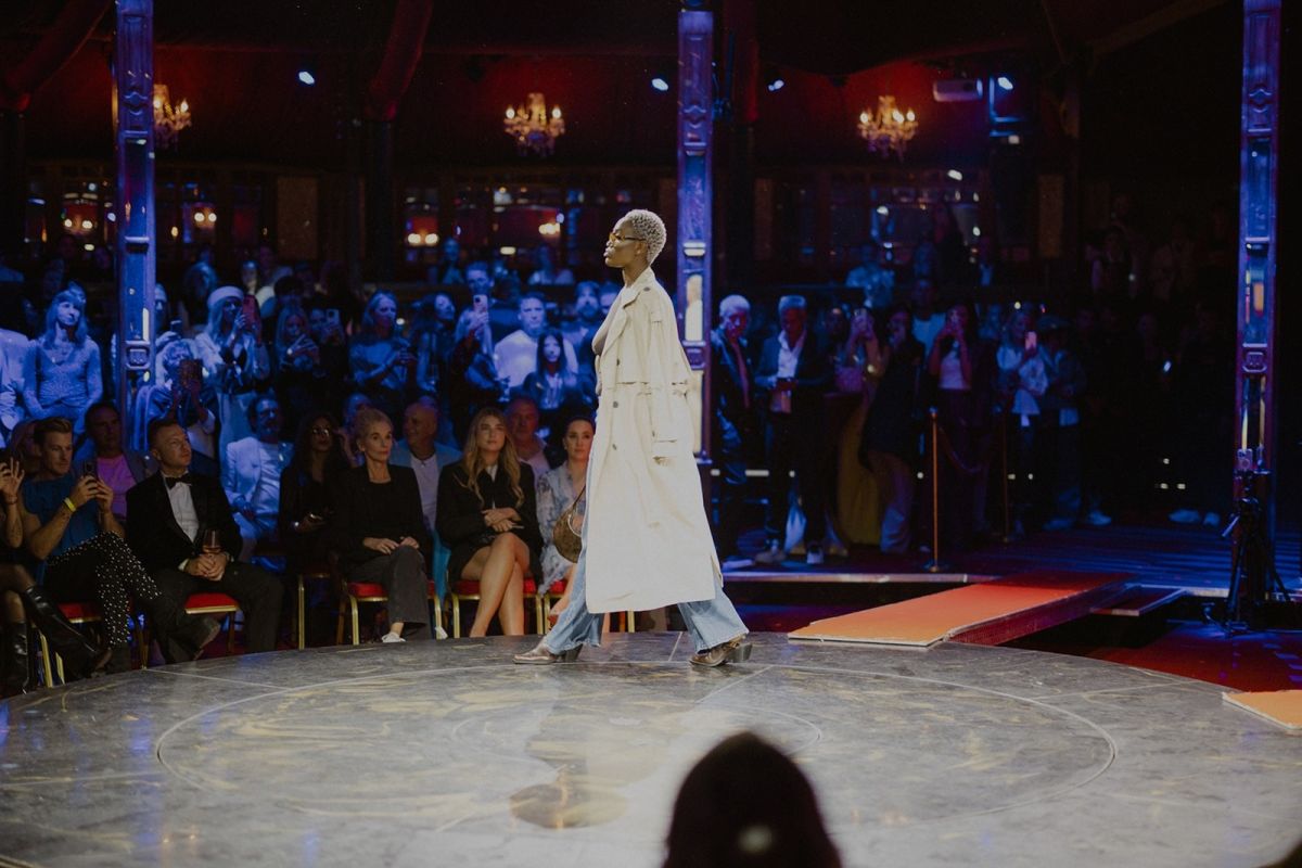 MODEL ZIRKUS 2026 bringt Fashion Show, junge Talente und Party in den Palazzo Mannheim