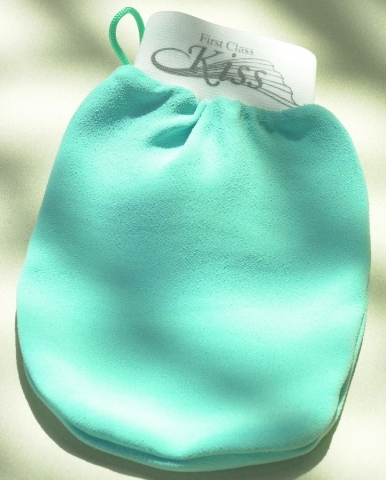 Raffinierter Peelinghandschuh von KISSMEE