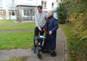 „Wenn das Alter seine Spuren hinterlässt“ ERGO Verbraucherinformation