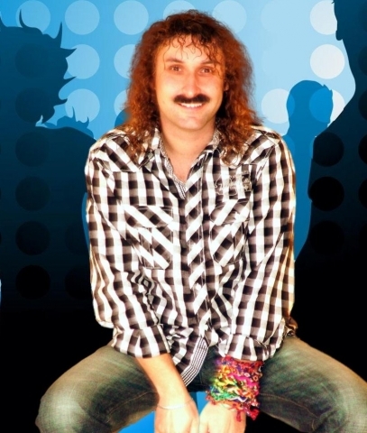 Wolfgang Petry Double alias Denny S. fährt eigene Schiene
