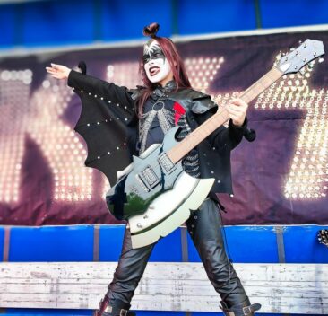 KISS Reloaded bringen Rockmusik in den Dampfsonderzug: Live-Konzert mit Xena Morgana und Lohengrin Rocks