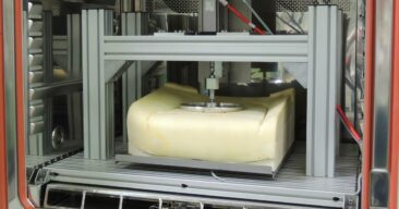 Mechanische Dauerprüfung mit System: müller+krahmer verbindet NI DIAdem und EtherCAT zu flexiblen Prüfständen