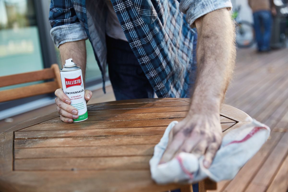 Vom Keller bis zum Garten: Universalöl für das ganze Zuhause